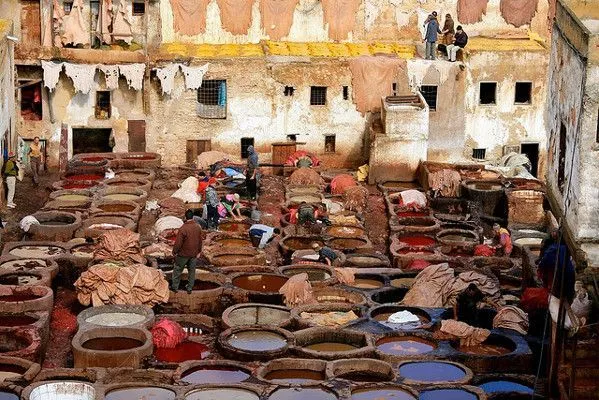 Maroko | W mieście znajdują się dwie garbarnie: Sidi Moussa i Chouwara